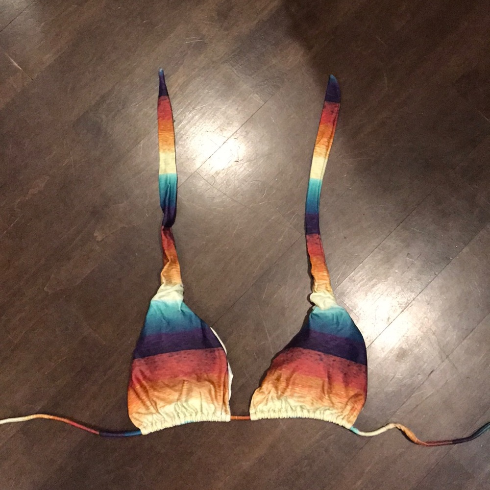 Vix rainbow bikini top
